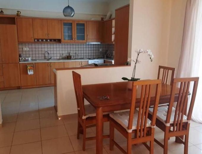 אתונה Lovely House מראה חיצוני תמונה